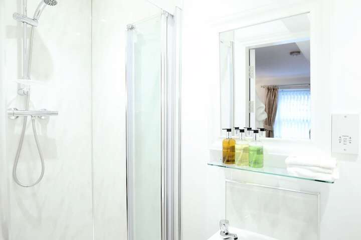 The Willow Restaurant B & B Image 6