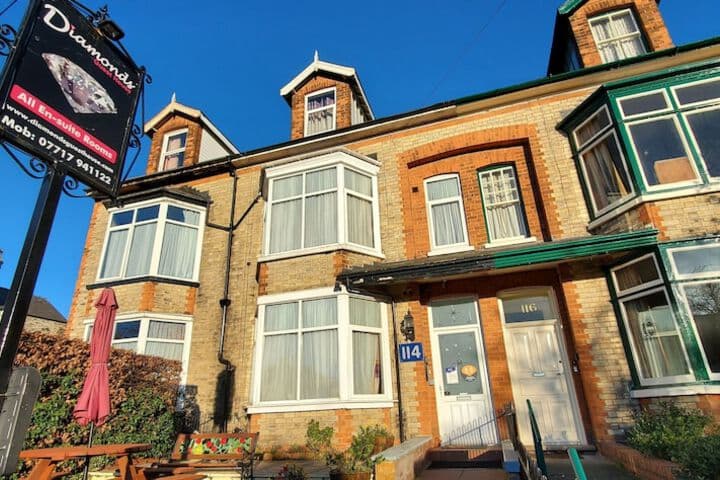 Diamonds Guest House Image 2