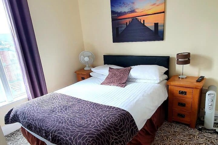 Rivelyn Hotel Bar &  Restaurant Image 9