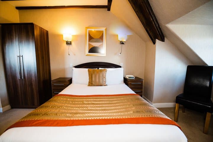 Grand Villa Heights Image 9