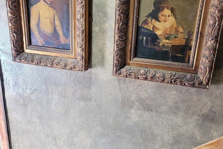 Hocus Pocus Tiny Hotel Image 3