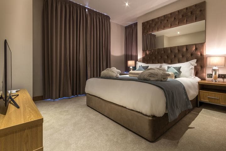 Basinghall Suites Image 6