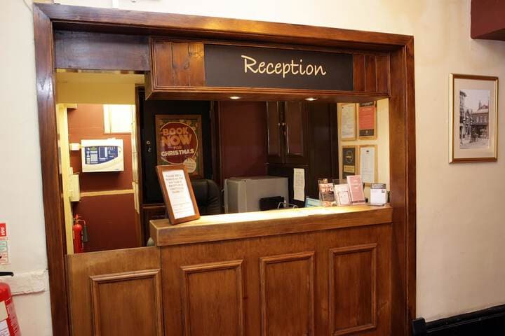 Wheatsheaf Baslow by Marstons Inns Image 2