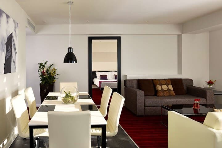 Park Plaza Leeds Image 7