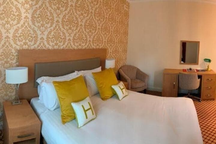 Haleys Hotel Image 9