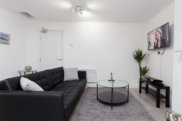 Live in Leeds Grange Apartments Image 7