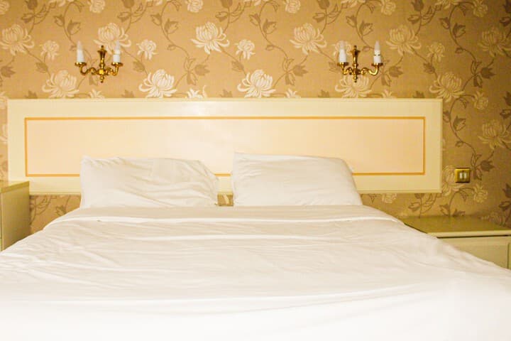 Consort Hotel Image 8