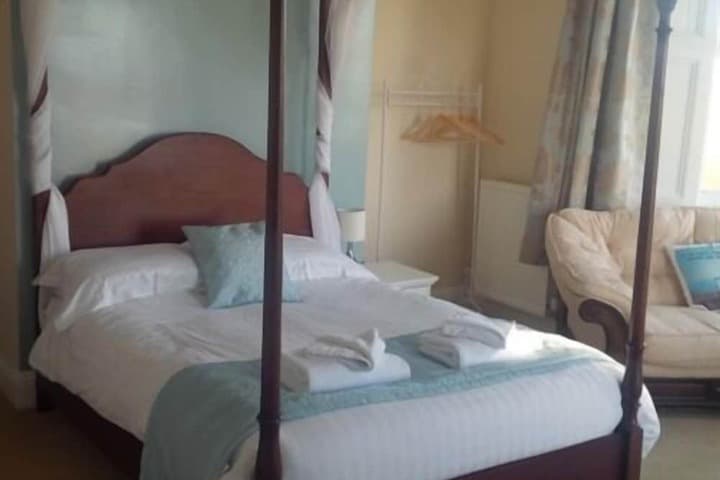 The Captain Cook Inn Image 2