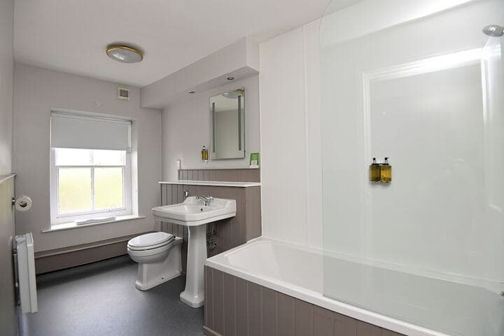 Wheatsheaf Baslow by Marstons Inns Image 11