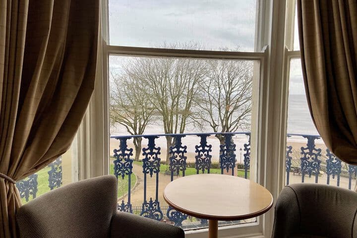 The Royal Hotel Image 9