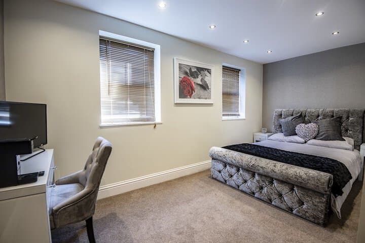 George Wright Boutique Hotel Bar &  Restaurant. Image 9