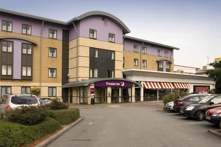 Premier Inn Sheffield / Barnsley - M1 Jct36 Image 10