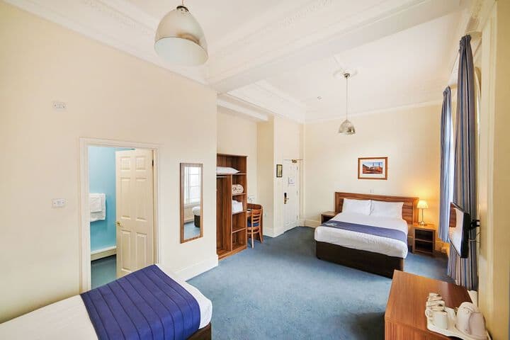 Discovery Inn Hotel Image 4