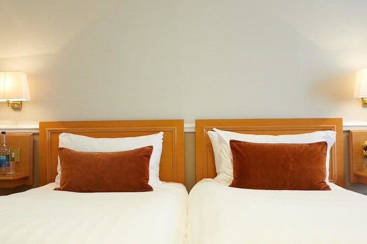 Palm Court Hotel Image 8