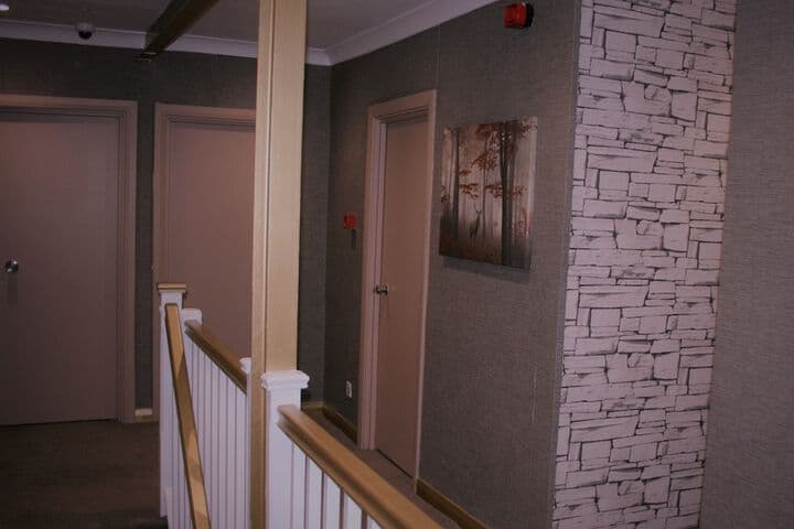 White Rose Hotel and Restaurant Image 12