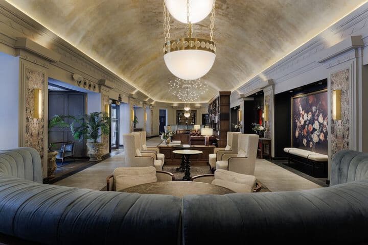 The Queens Hotel Image 10