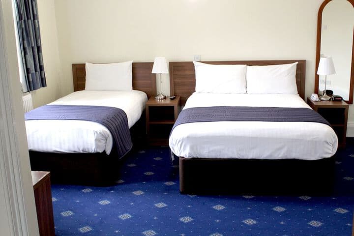 Discovery Inn Hotel Image 3