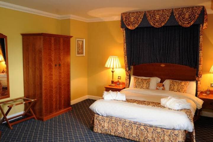 The Parsonage Hotel &  Spa Image 12