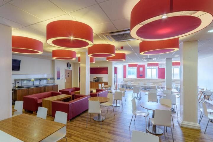 Travelodge Leeds Central Vicar Lane Image 12