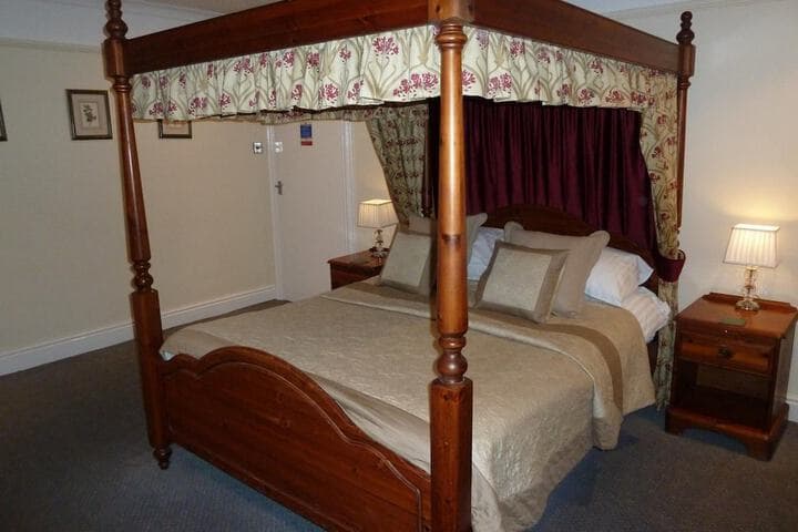 Blacksmiths Arms Inn Image 7