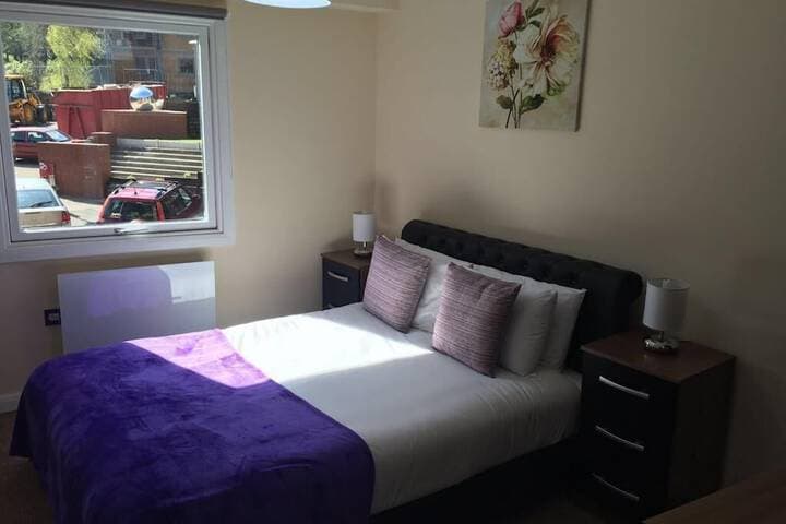 North Crescent Image 1