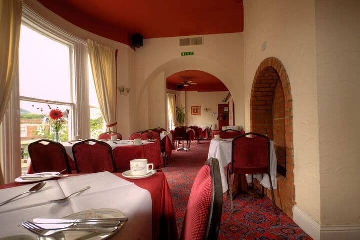 Dickens Bar and Inn Image 10