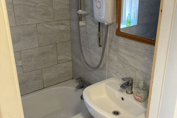 Harman Suites 1 &  2 Image 5