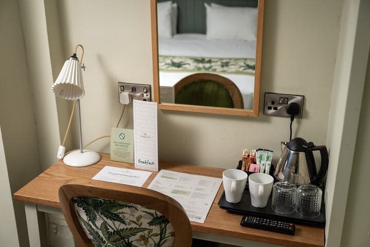 Rockingham Arms by Greene King Inns Image 7