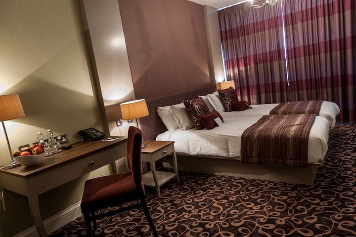 Halifax Hall Image 8