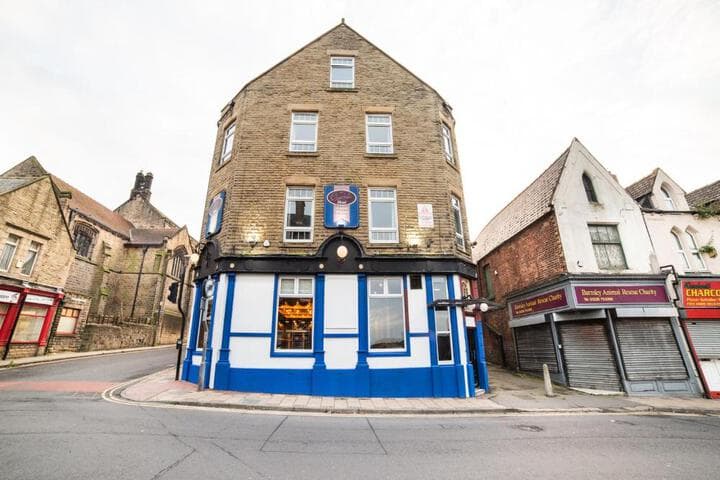 Churchills Hotel Image 7