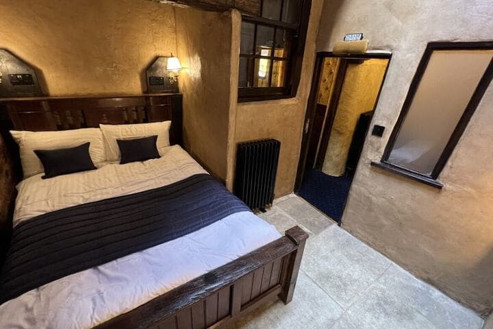 Hocus Pocus Tiny Hotel Image 10