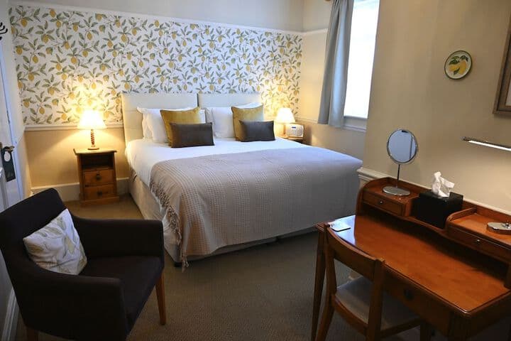 Orchard Club - Newton House Image 11