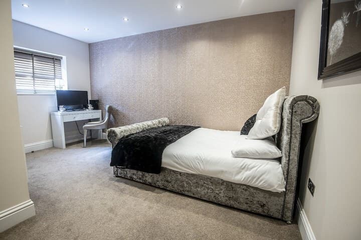 George Wright Boutique Hotel Bar &  Restaurant. Image 6