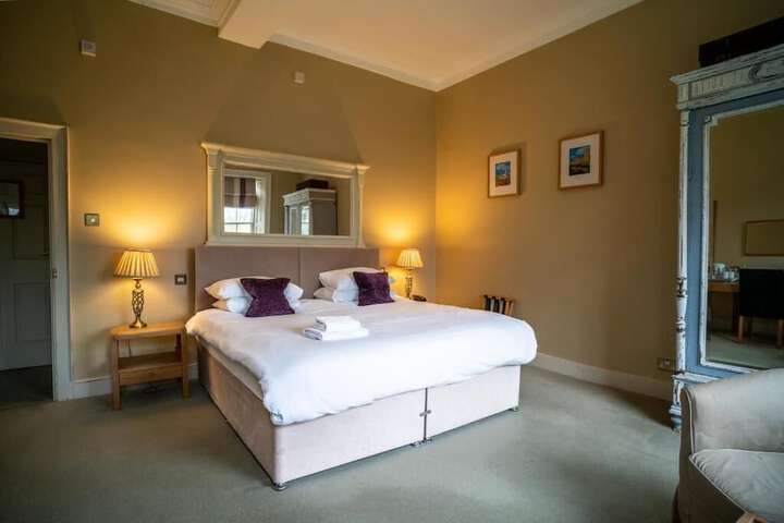 The Old Deanery Image 6