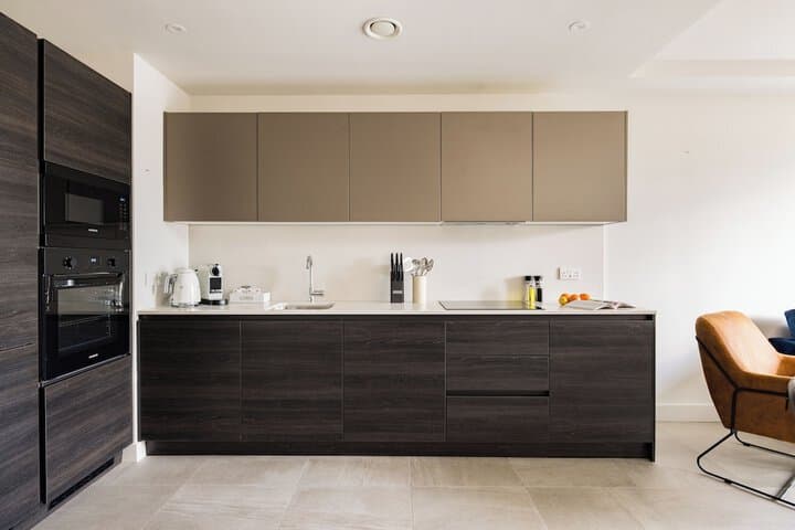 Leeds Centre by Charles Hope Image 10