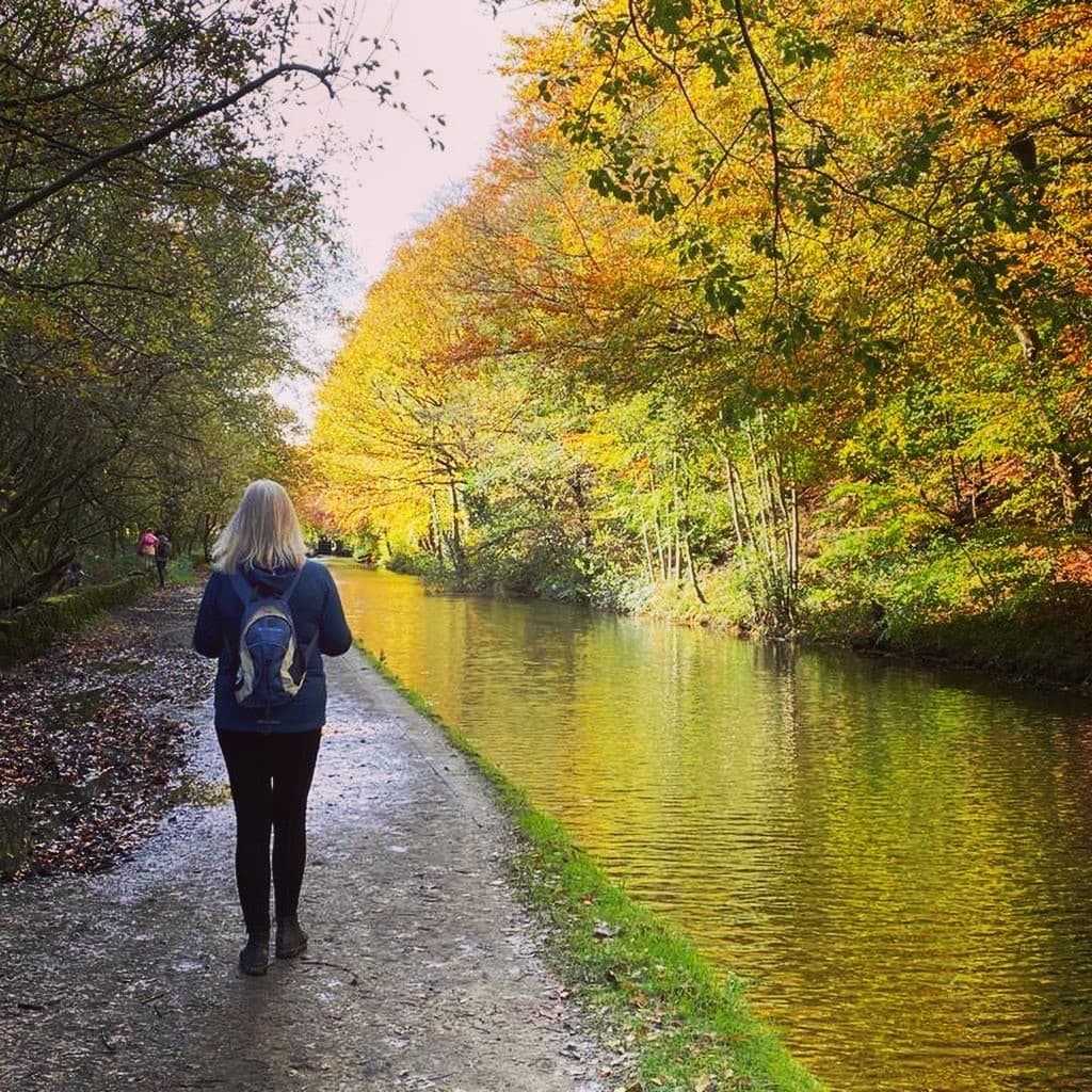 Walking the Huddersfield Narrow Canal – Huddersfield to Marsden