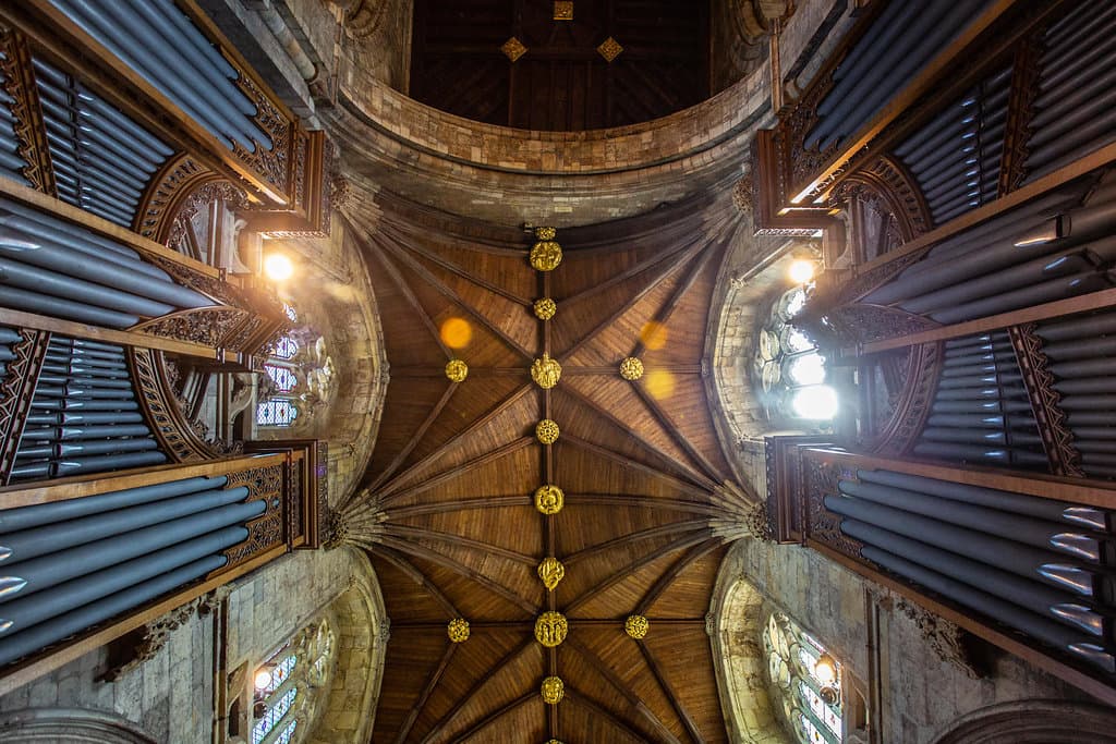 Selby Abbey - Historic Site in selby