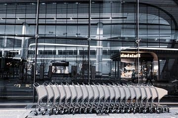 Private Sheffield Robin Hood Arrival Transfer - Airport to Hotel / Accommodation - Taxis in sheffield