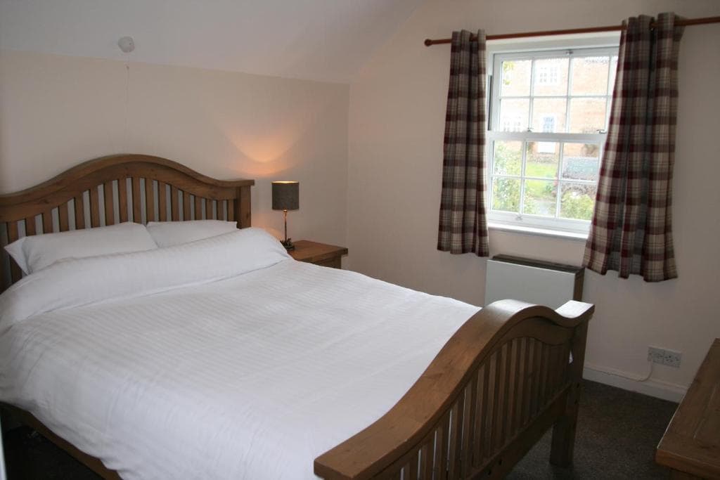 Accommodation at Honeysuckle Cottage in crayke