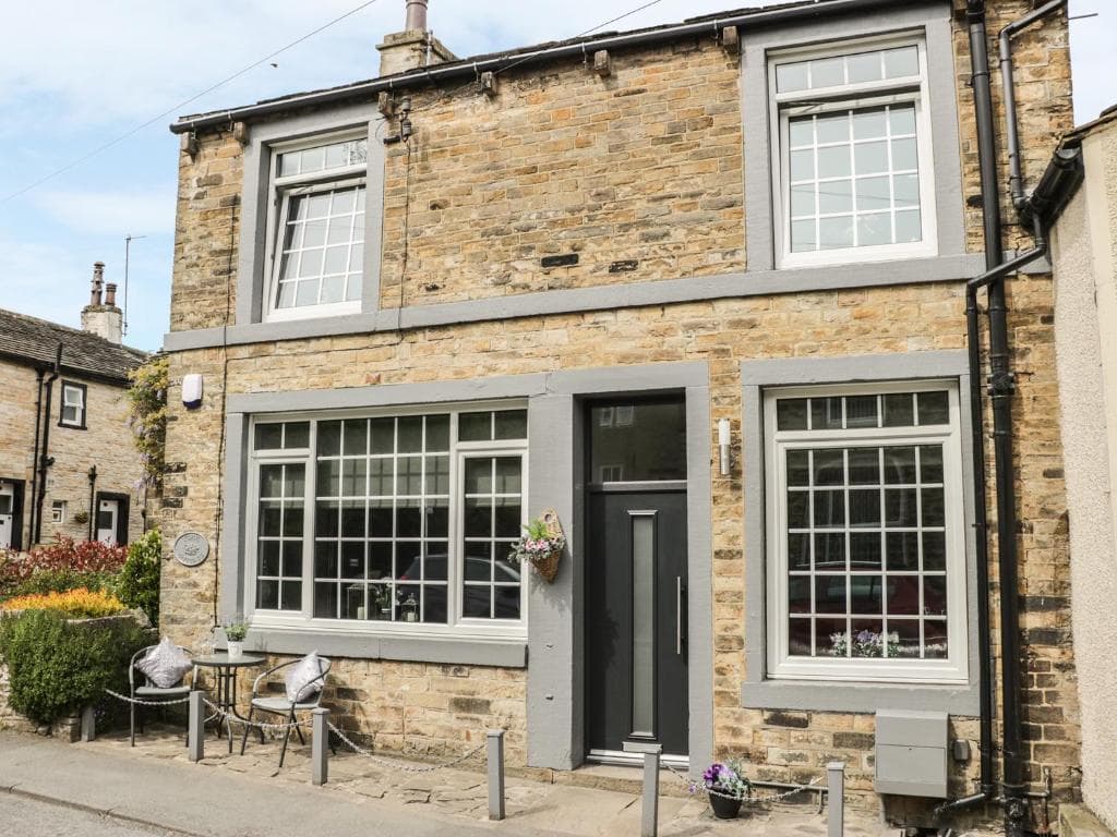 Accommodation at York Cottage, Keighley in cononley