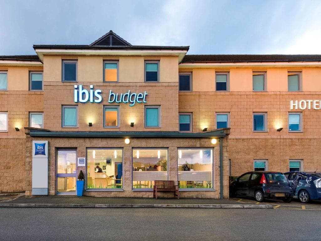 Accommodation at ibis budget Bradford in bradford