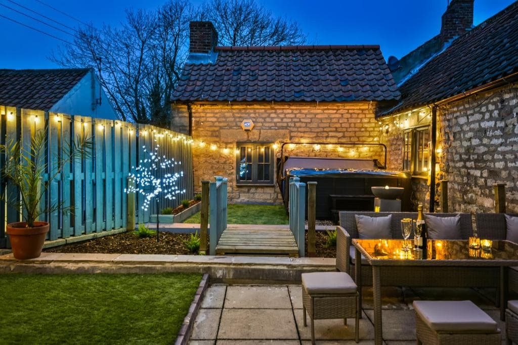 Accommodation at Pickering Rooftop Terrace in pickering