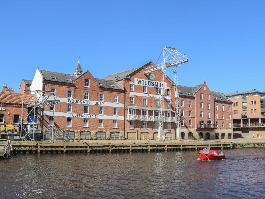 Accommodation at 12 Woodsmill Quay in york