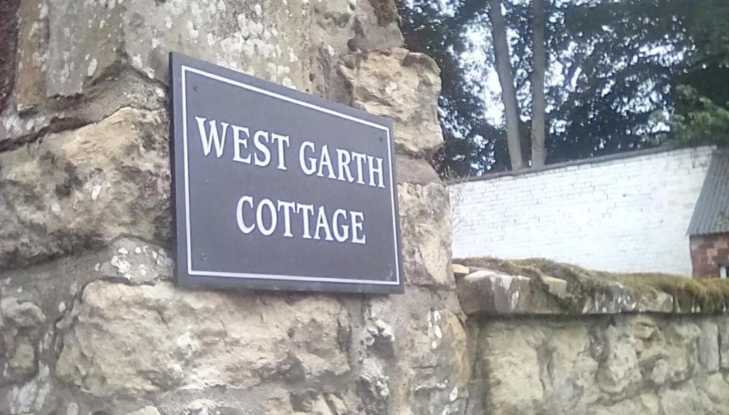 Accommodation at West Garth Cottage in malton