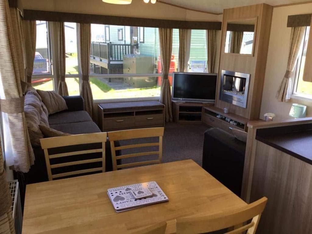 Accommodation at Yellow Hammer - Free WiFi in flamborough