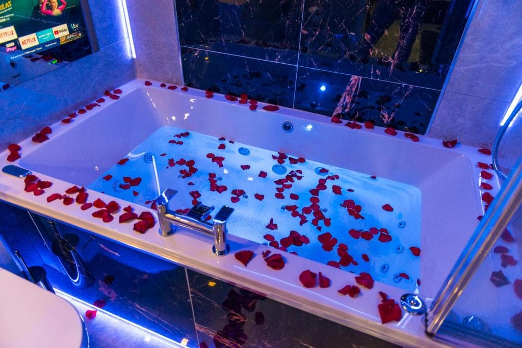 Accommodation at Sawrey Serviced Apartments in bradford