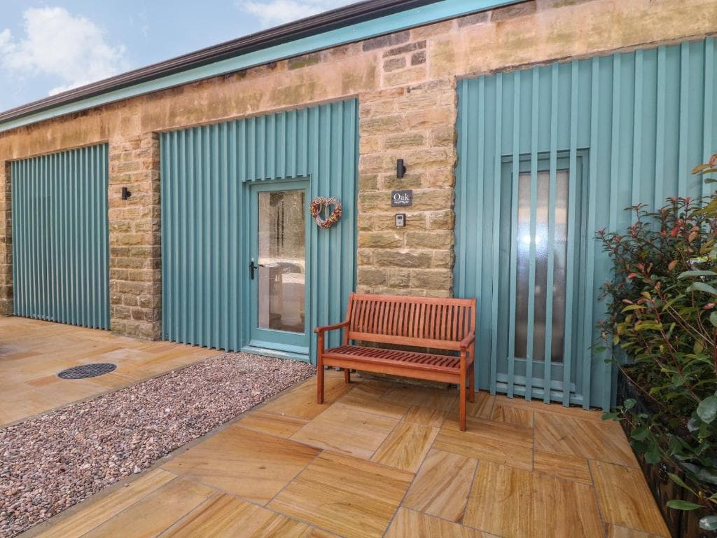 Accommodation at Oak Cottage in bolsterstone ewden village