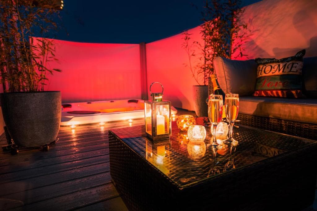 Accommodation at Primrose Lodge with Hot Tub in allerthorpe