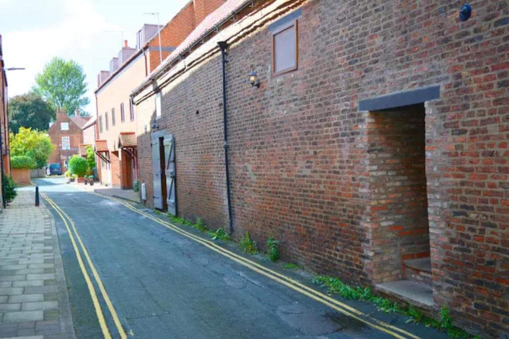 Accommodation at Loaf 1 at The Old Granary, Centre of Beverley in beverley