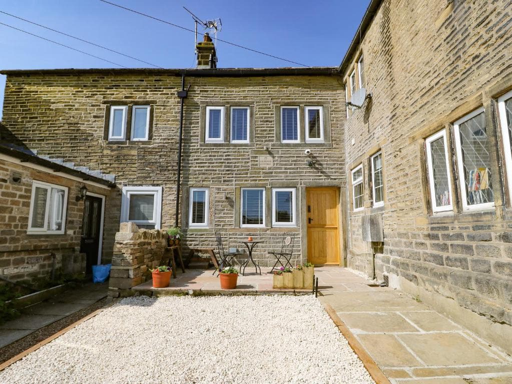 Accommodation at Ha'penny Cottage in holmfirth